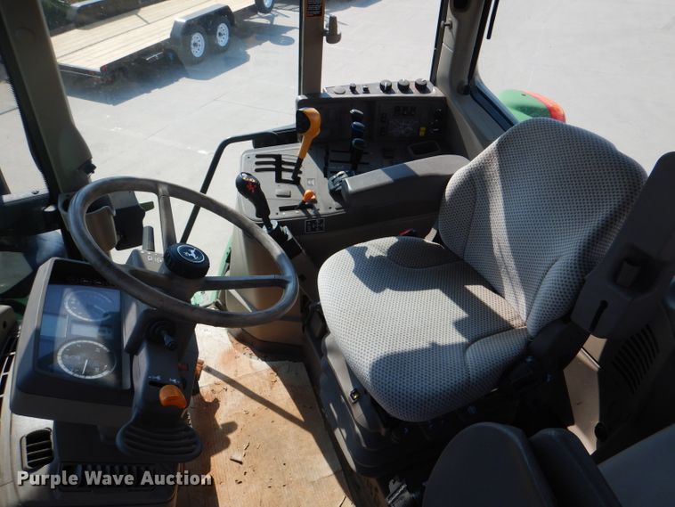 image for item DJ0554 2016 John Deere 6155M  MFWD tractor