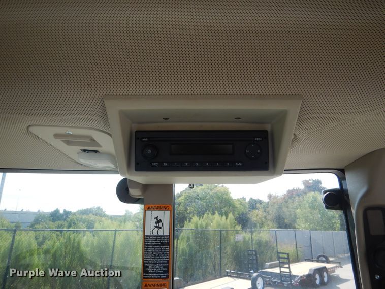 image for item DJ0554 2016 John Deere 6155M  MFWD tractor