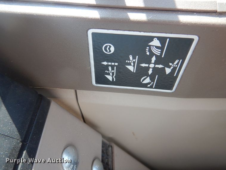 image for item DJ0554 2016 John Deere 6155M  MFWD tractor