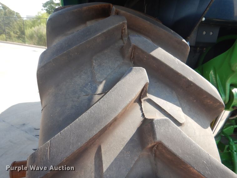 image for item DJ0554 2016 John Deere 6155M  MFWD tractor