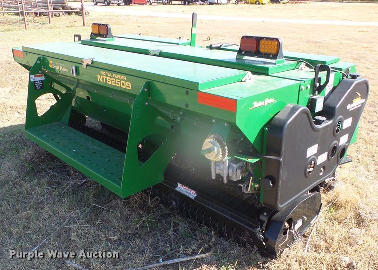 image for item DJ7499 Great Plains NTS2509  no-till seeder