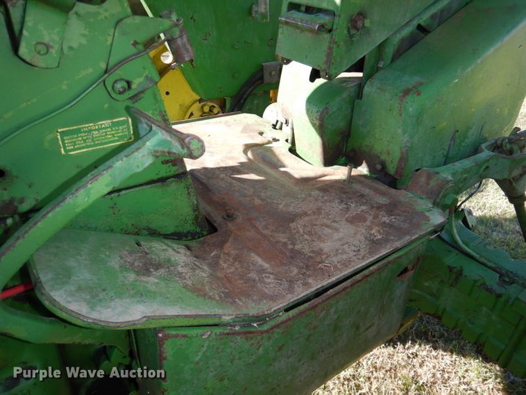 image for item DK1232 1963 John Deere 3010  tractor