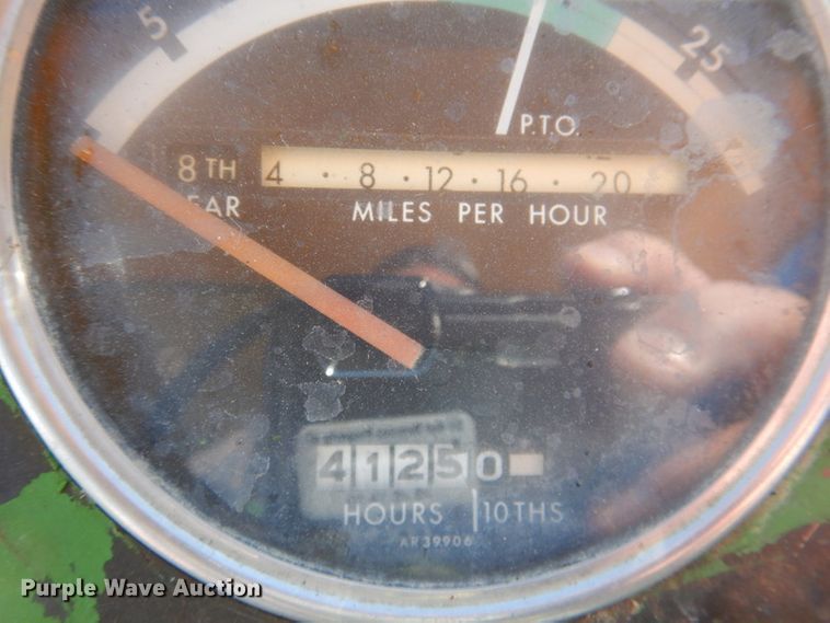 image for item DK1232 1963 John Deere 3010  tractor