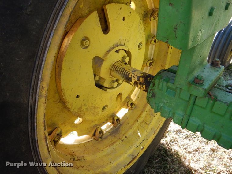 image for item DK1232 1963 John Deere 3010  tractor