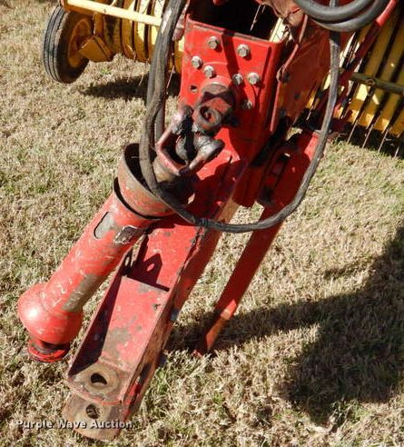 image for item DK1233 New Holland 855  round baler