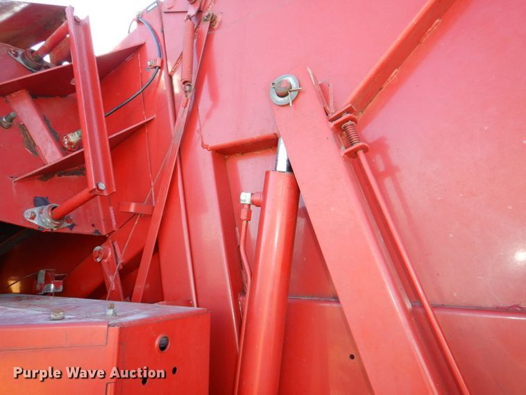 image for item DK1233 New Holland 855  round baler