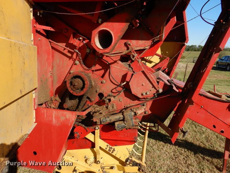 image for item DK1233 New Holland 855  round baler