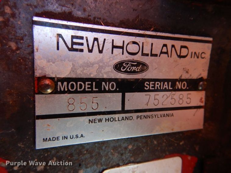 image for item DK1233 New Holland 855  round baler