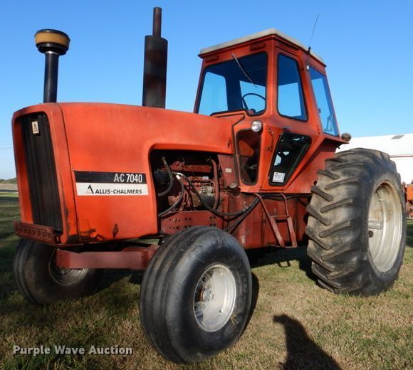 image for item DK1234 1975 Allis Chalmers 7040  tractor