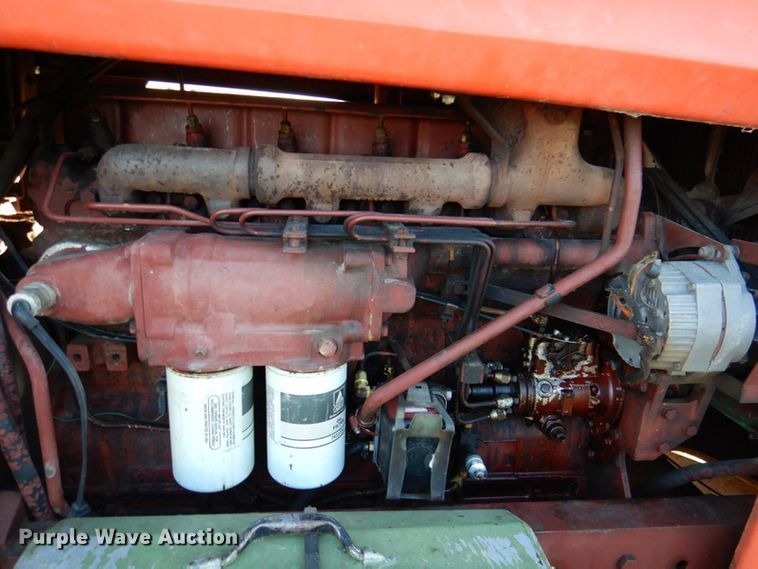 image for item DK1234 1975 Allis Chalmers 7040  tractor