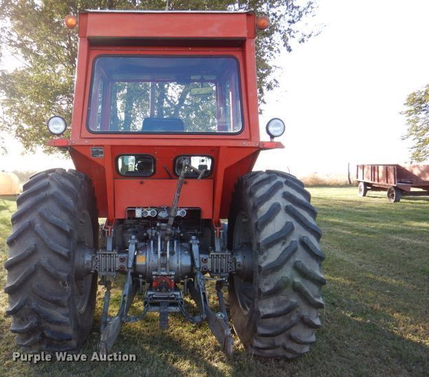 image for item DK1235 1978 Massey Ferguson 1085  tractor