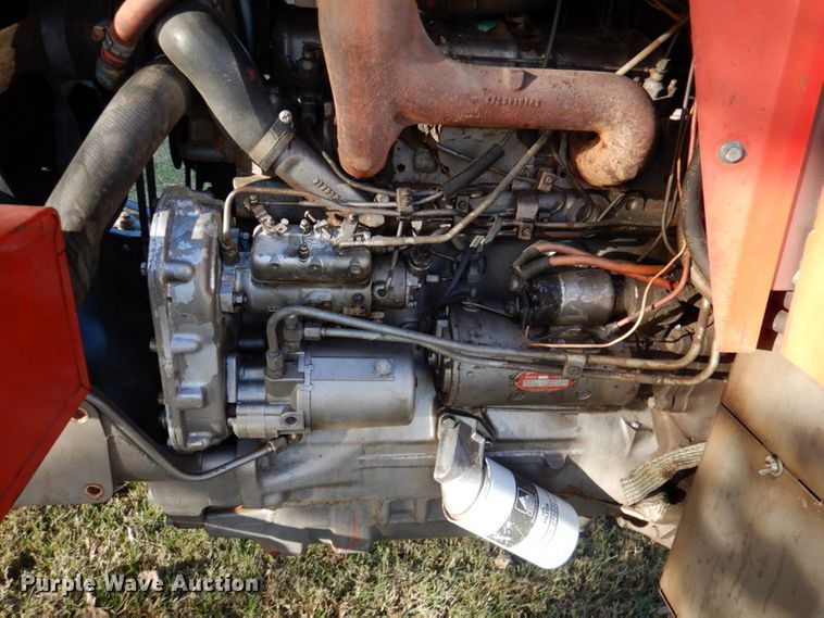 image for item DK1235 1978 Massey Ferguson 1085  tractor