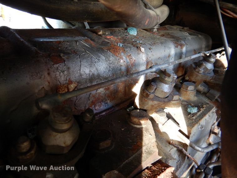 image for item DK1235 1978 Massey Ferguson 1085  tractor