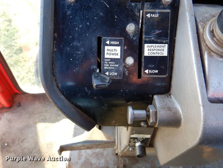 image for item DK1235 1978 Massey Ferguson 1085  tractor