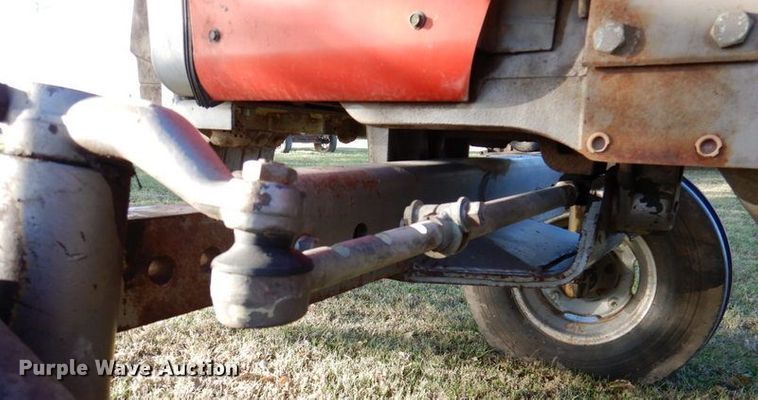 image for item DK1235 1978 Massey Ferguson 1085  tractor