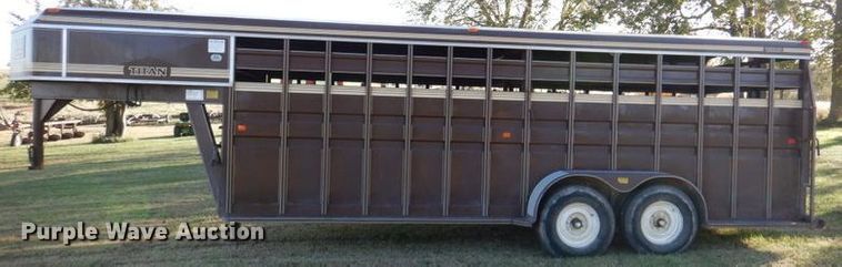 image for item DK1236 1991 Titan  livestock trailer