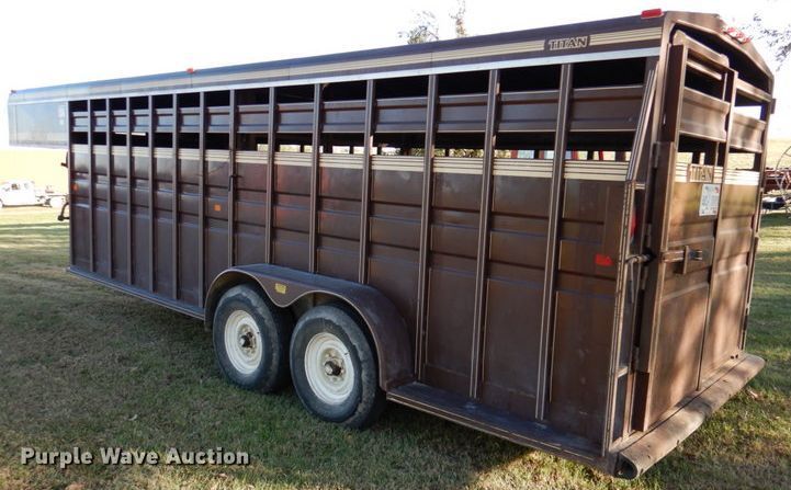 image for item DK1236 1991 Titan  livestock trailer