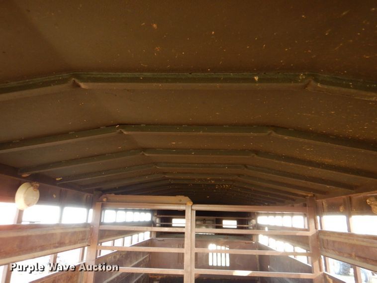image for item DK1236 1991 Titan  livestock trailer