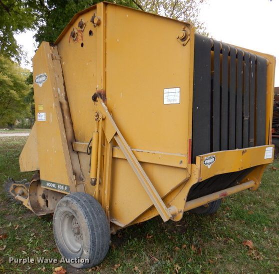 image for item DK1244 1980 Vermeer 605F  round baler