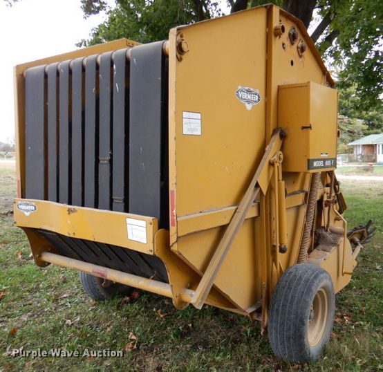 image for item DK1244 1980 Vermeer 605F  round baler