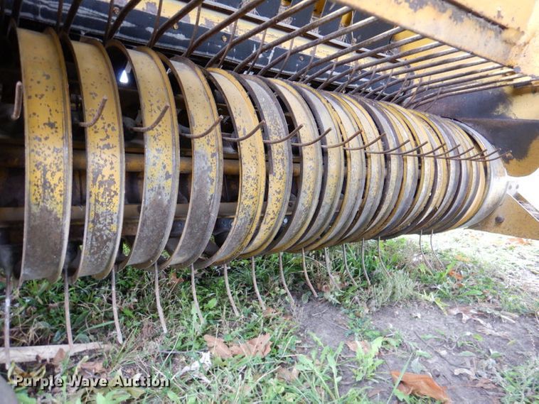 image for item DK1244 1980 Vermeer 605F  round baler