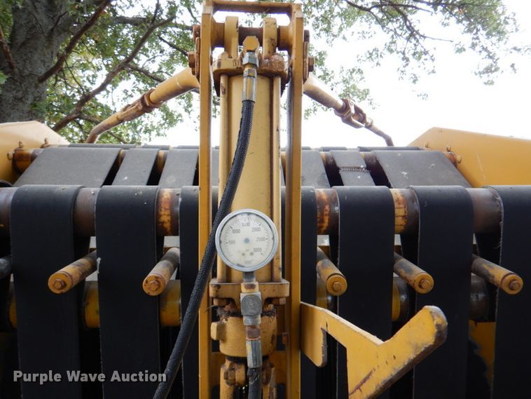 image for item DK1244 1980 Vermeer 605F  round baler