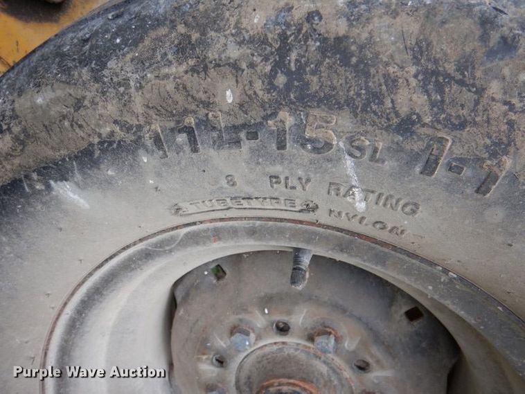 image for item DK1244 1980 Vermeer 605F  round baler