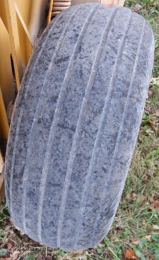 image for item DK1244 1980 Vermeer 605F  round baler