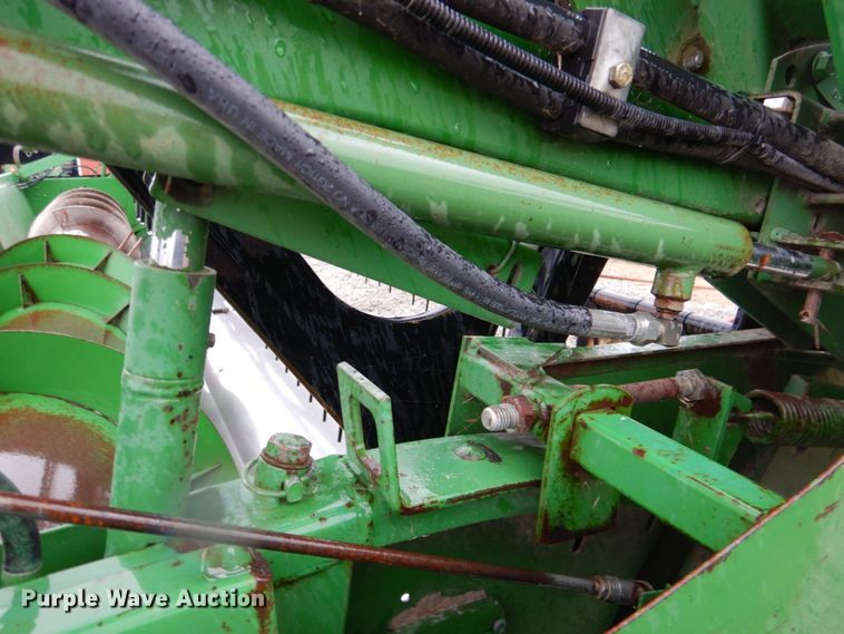image for item DK1257 1993 John Deere 920  flex head