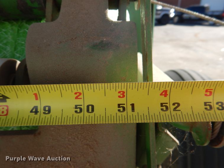 image for item DL0614 2007 John Deere 468  round baler