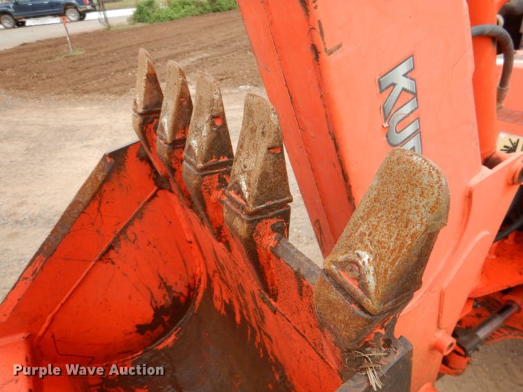 image for item DL0618 2007 Kubota L5740D  MFWD tractor