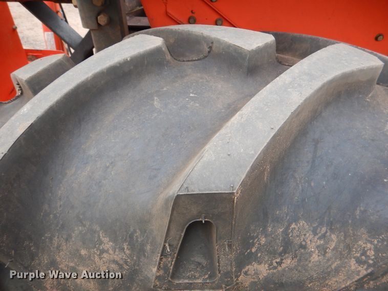 image for item DL0618 2007 Kubota L5740D  MFWD tractor