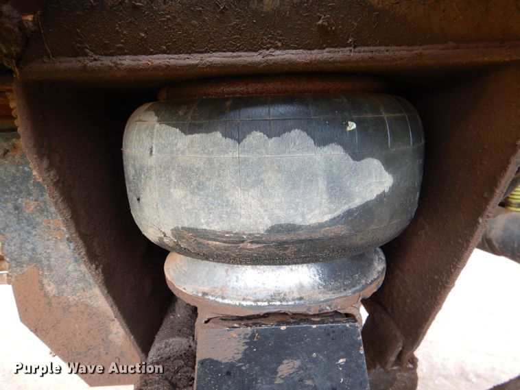 image for item DL0620 Willmar 745  sprayer