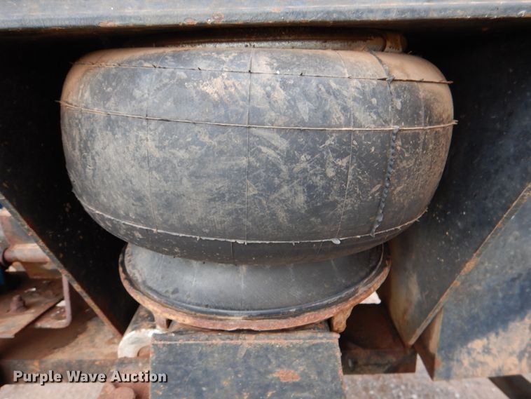 image for item DL0620 Willmar 745  sprayer