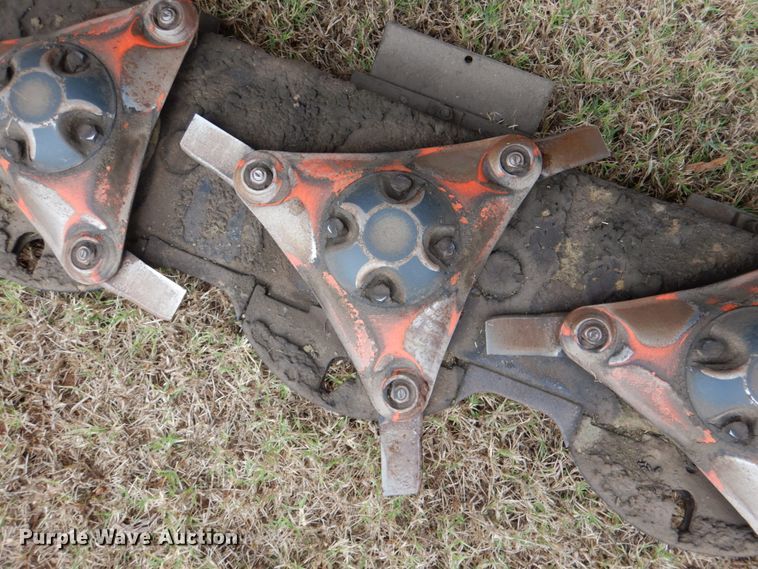 image for item DL0622 2016 Kubota DM2032  disc mower