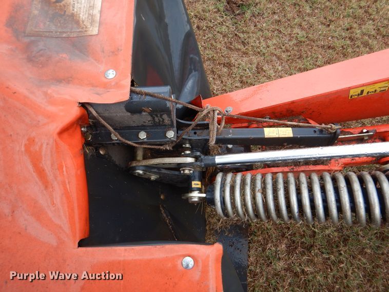 image for item DL0622 2016 Kubota DM2032  disc mower