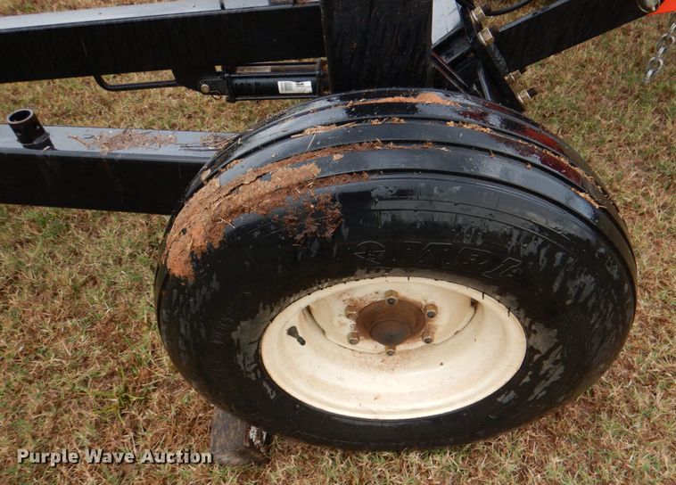 image for item DL0622 2016 Kubota DM2032  disc mower