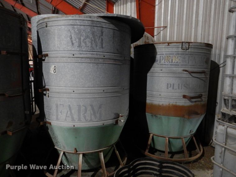 image for item DL5748 (5) Pax hog feeders