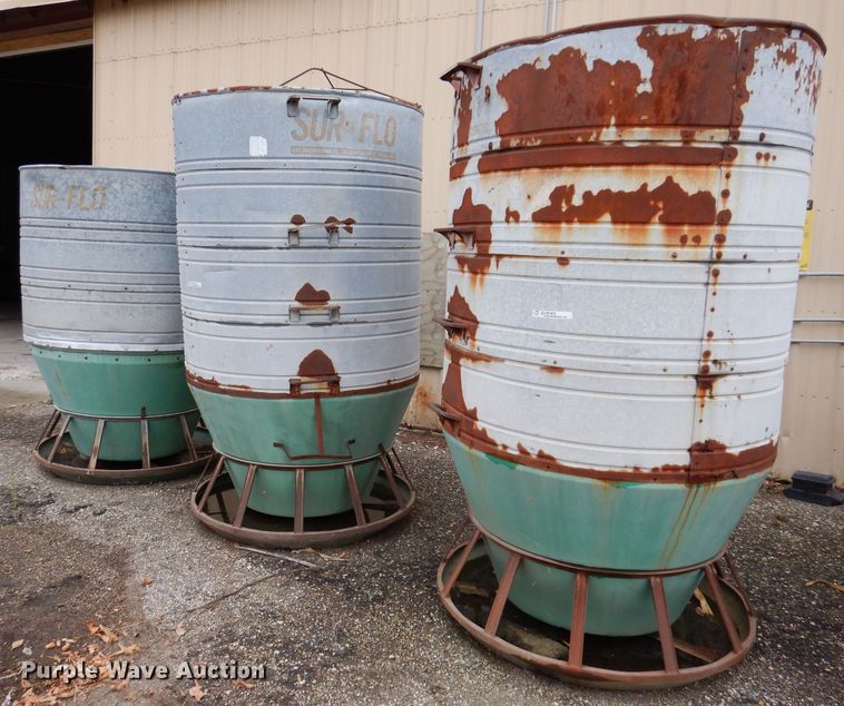 image for item DL5753 (3) Sur-Flo hog feeders