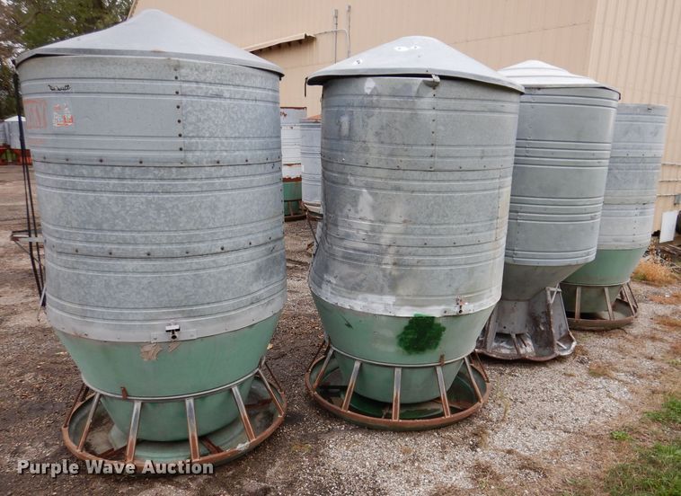 image for item DL5755 (4) 8' H hog feeders