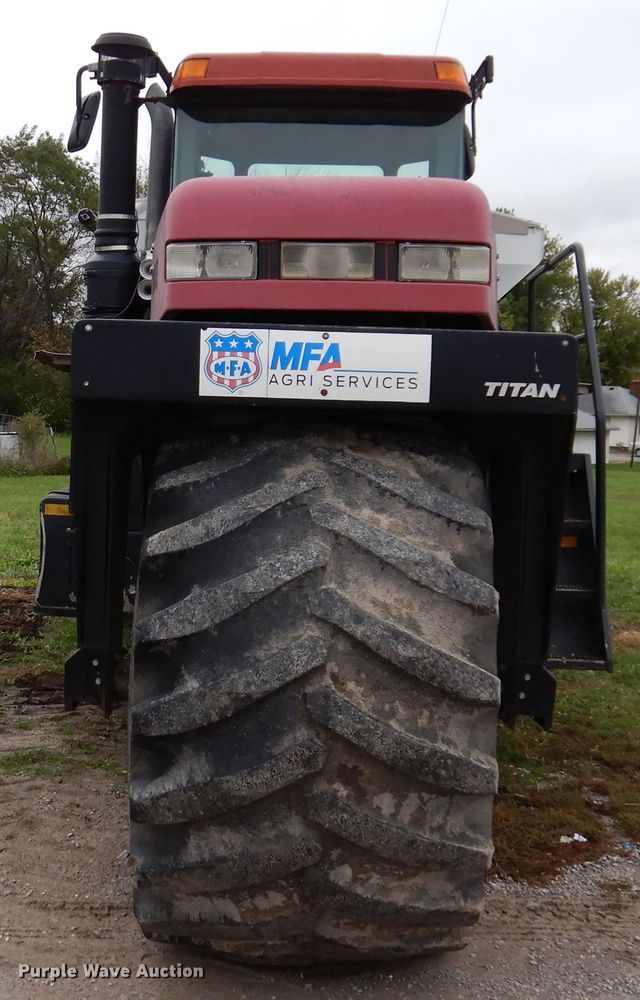 image for item DL5760 Case IH Titan FLX3300B  spreader
