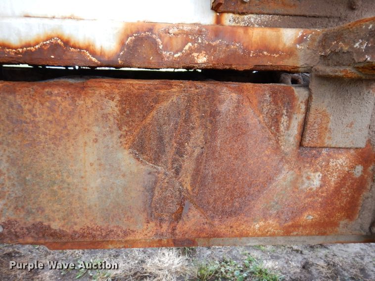 image for item DL5760 Case IH Titan FLX3300B  spreader