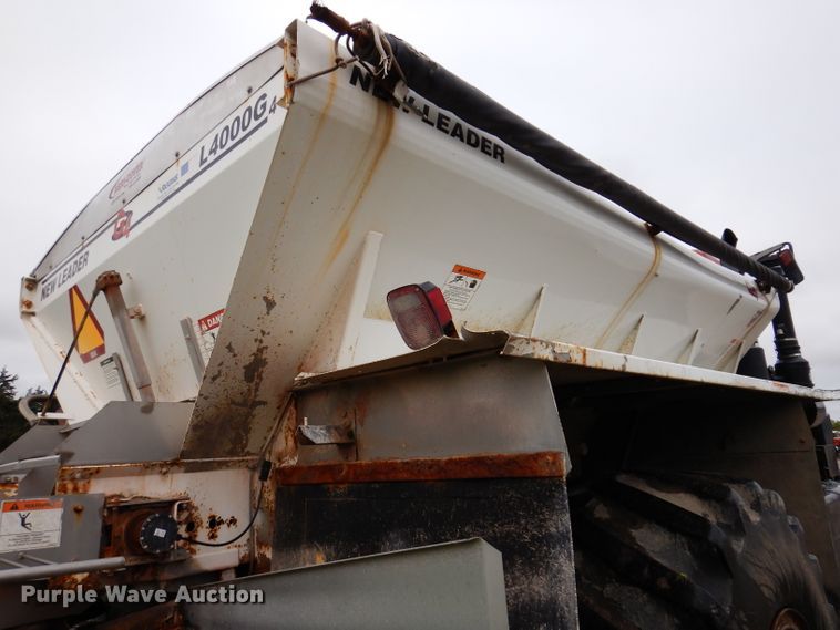 image for item DL5760 Case IH Titan FLX3300B  spreader