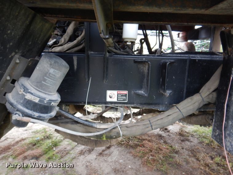 image for item DL5760 Case IH Titan FLX3300B  spreader