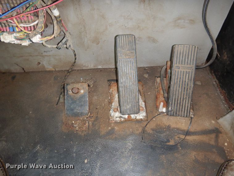 image for item DL5760 Case IH Titan FLX3300B  spreader