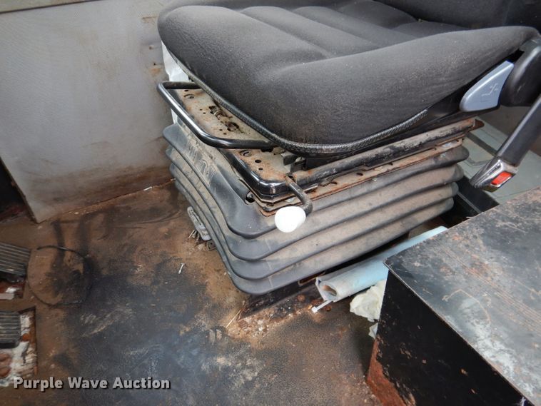 image for item DL5760 Case IH Titan FLX3300B  spreader