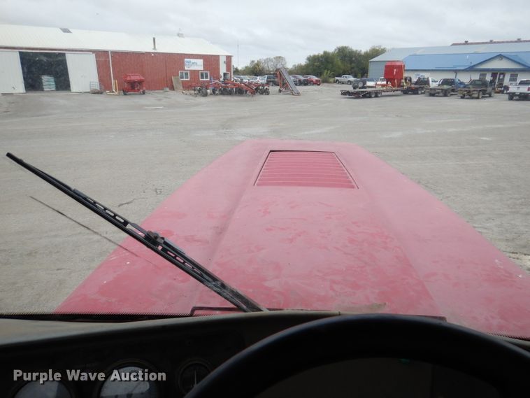 image for item DL5760 Case IH Titan FLX3300B  spreader