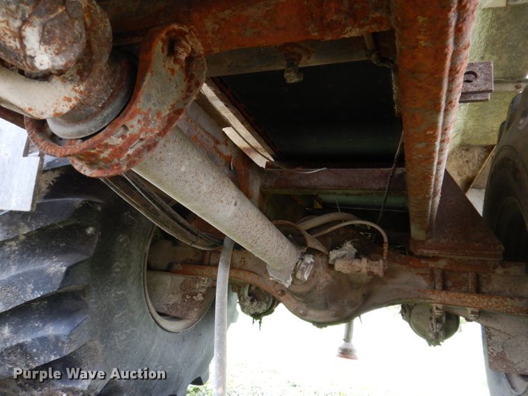 image for item DL5760 Case IH Titan FLX3300B  spreader