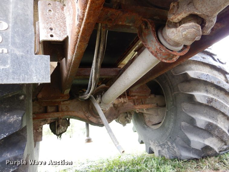 image for item DL5760 Case IH Titan FLX3300B  spreader