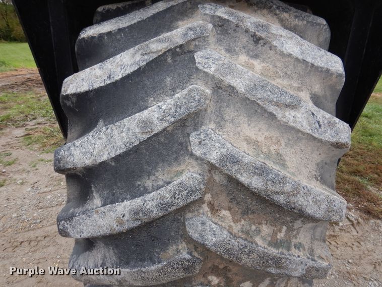 image for item DL5760 Case IH Titan FLX3300B  spreader